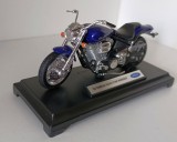 Macheta motocicleta Yamaha Road Star Warrior 2002 albastru - Welly 1/18
