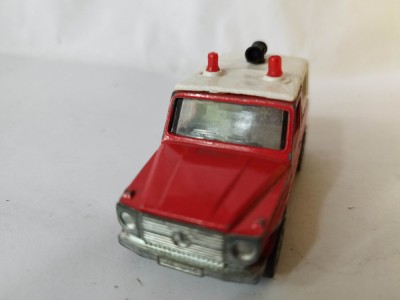 bnk jc Siku 1044 Mercedes -Benz 280 GE Feuerwehr foto