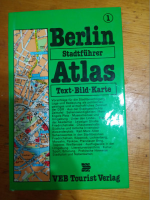 Berlin stadtfuhrer Atalas-text-bild karte foto