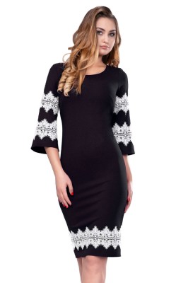 J688-1122 Rochie cu broderie si maneci tip clopot foto