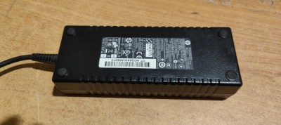 Incarcator HP 19.5 6.9A foto