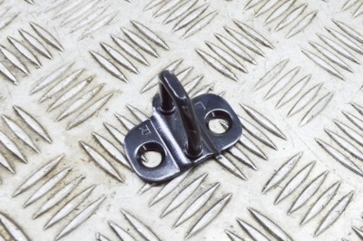 Zăvor de siguranță haion TESLA MODEL 3 2021 OEM: 1547272-00-B 20708898 foto