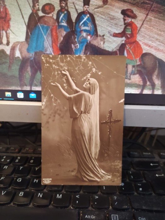 Rugăciune la un morm&acirc;nt, Religie, dată scrisă 30 dec. 1926, 205