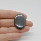 Cabochon hematit 34x25x6mm c35