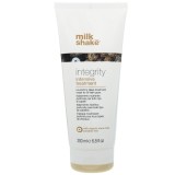 Milk Shake Integrity Strength Intensive Treatment - Tratament pentru par, 200 ml