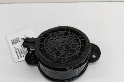 Difuzor ușă st&amp;acirc;nga spate AUDI A3 Sportback 8VA, 8VF 2018 OEM: 8V4035709 22591157 foto