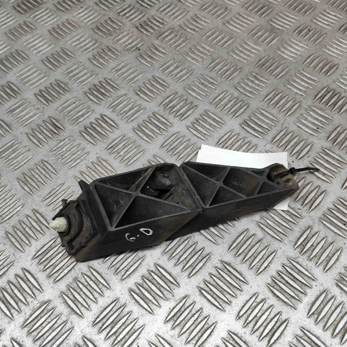 Suport bara de protecție dreapta spate VW TOUAREG 7P5 2016 OEM: 7P6807046 28137474