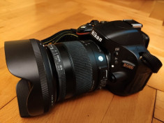 Nikon D5100 + accesorii foto