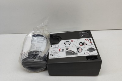 Adeziv de reparație anvelope PORSCHE MACAN 95B 2014 OEM: 7L0012617B,4L0012619A 26836481 foto