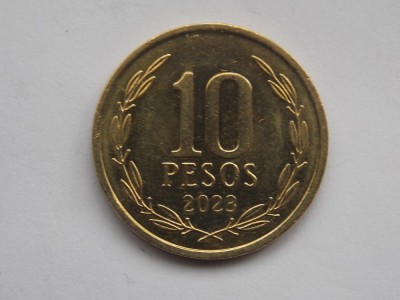 10 PESOS 2023 CHILE foto