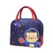 Geanta termoizolanta pentru copii, flippy, 23x13x19 cm, model imprimeu ursulet astronaut, din folie de aluminiu si panza oxford, albastru/rosu