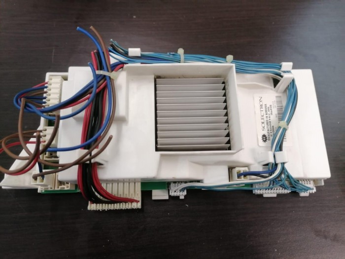 Placa electronica masina de spalat Hotpoint Ariston AVTXF149, modul /C156