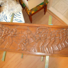 Sculptura africana in lemn de esenta tare sub forma de tablou cu dim. 81x29 cm.