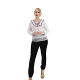 Bluza alba cu broderie - Cati 2