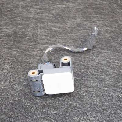 Senzor de impact lateral st&amp;acirc;nga BMW 3 E90 2011 OEM: 6911003 3124140 foto