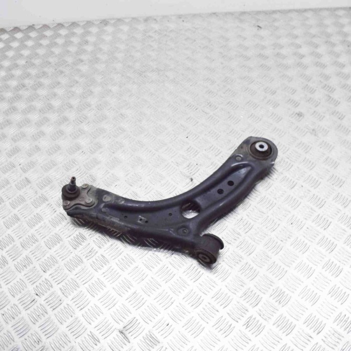 Braț inferior dreapta față AUDI A3 Limousine 8VS, 8VM 2018 OEM: 81A407152C