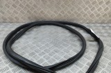Garnitura ușă dreapta față VW TOUAREG 7P5 2016 OEM: 7P0867365H | 24471138
