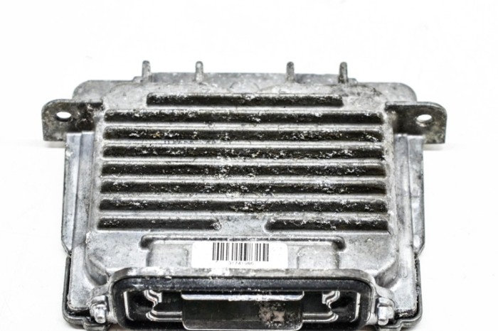 Modul xenon far dreapta față LAND ROVER DISCOVERY IV L319 2013 OEM: C30857,89089352 13952250