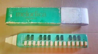 C654-I-Muzicuta mare veche HOHNER MELODICA SOPRANO. Germany, cu sitem fluier. foto