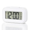 Ceas Digital cu Termometru MRG M899, LCD, Lumina Noapte, Alb, Senzor Lumina, Alarma, Snooze, Birou, Baterii AAA