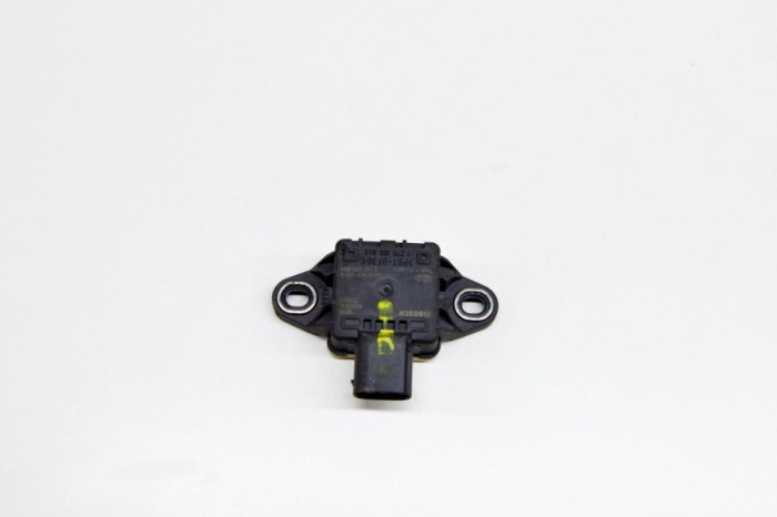 Senzor de accelerație TESLA MODEL S 2014 OEM: 0265005899,6006369-00-A 17344567