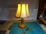 Lampa de masa/veioza vintage Hustadt -lemn /abajur piele