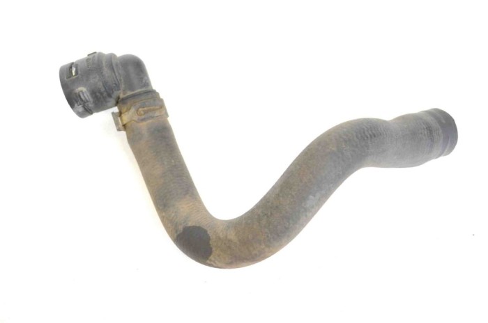 Furtun VW PASSAT Variant B7 365 2012 OEM: 3AA122073A