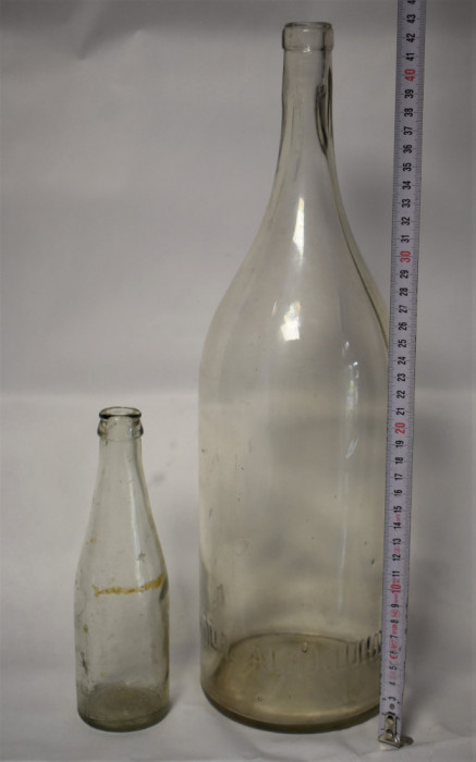 Doua sticle interbelice Monopolul Alcoolului - 20 cm inaltime, respectiv 43 cm