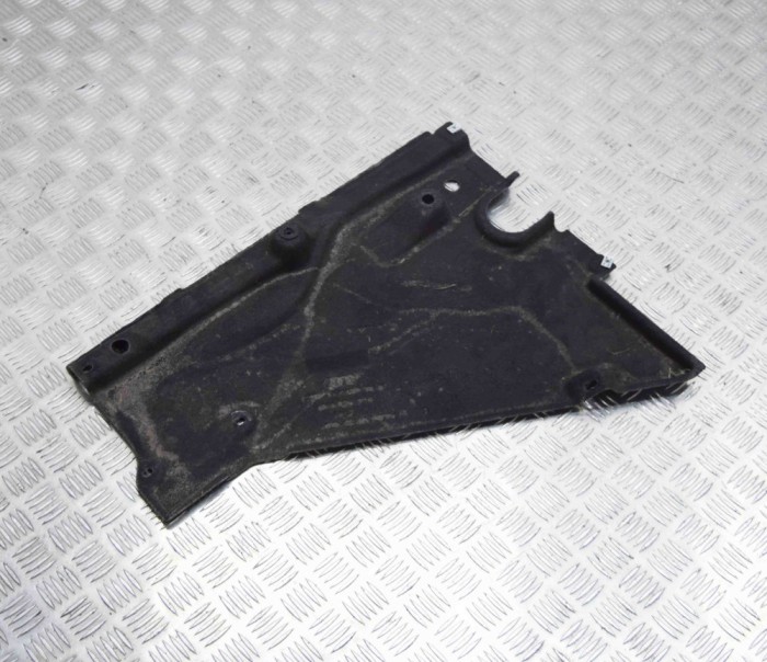 Scut motor st&acirc;nga spate AUDI A6 4A2, C8 2020 OEM: 4K0825215