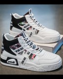 Papuci noi nepurtați