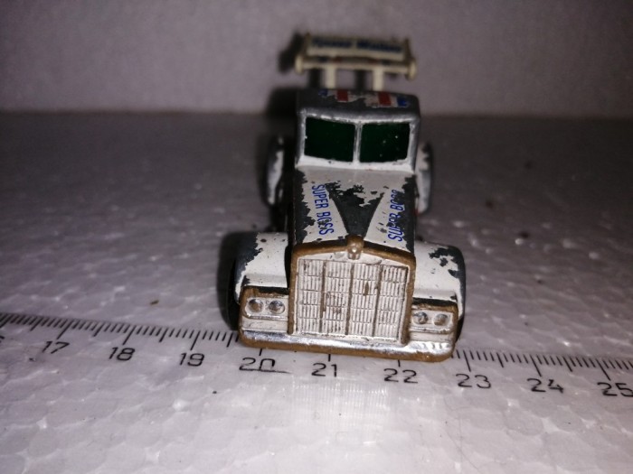 bnk jc Matchbox Kenworth Super Boss