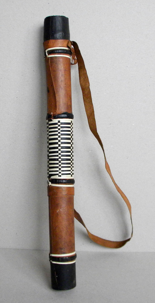 Tolba africana din lemn si piele pentru sageti subtiri, arta tribala  decorativa | Okazii.ro