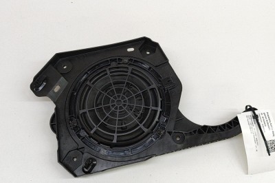 Difuzor ușă st&amp;acirc;nga față PEUGEOT 3008 SUV 2021 OEM: 9813826980,9845519380 27636620 foto