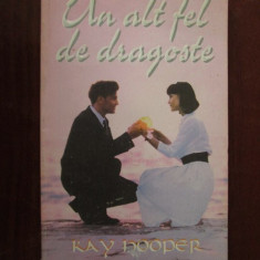 Kay Hooper - Un alt fel de dragoste