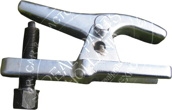 Extractor pivoti, Presa rotule, cu 2 gauri, deschidere furca 20mm pentru Ford, BMW, Volvo, Toyota, Opel, Audi , Renault, Nissan, Fiat , 1 buc. Extractor pivoti, Presa rotule, cu 2 gauri, deschidere furca 20mm pentru Ford, BMW, Volvo, Toyota, Opel, Audi , Renault, Nissan, Fiat , 1 buc.