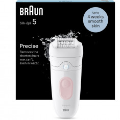 Epilator Braun Silk-épil 5 5-500 Wet &amp; Dry, MicroGrip, Smart Light, 28 de pensete, 2 viteze, Alb
