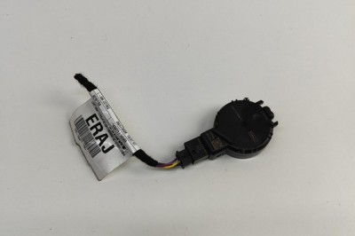 Senzor de ploaie FORD KUGA III DFK 2024 OEM: LU5T-17D547 | 30396805 foto