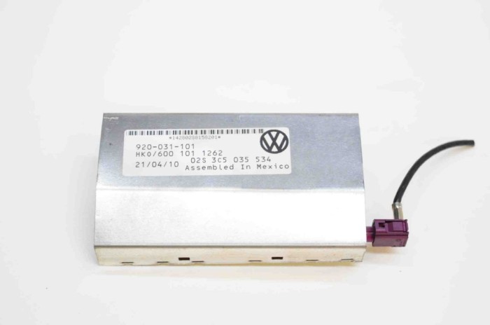 Amplificator de antena VW PASSAT B6 3C2 2009 OEM: 3C5035534