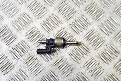 Injector de combustibil SKODA KAMIQ 2021 OEM: 05C036,0261500443 17592983 foto