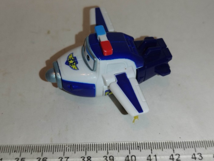 bnk jc Disney Pixar Planes Super Wings Transforming - Police Paul