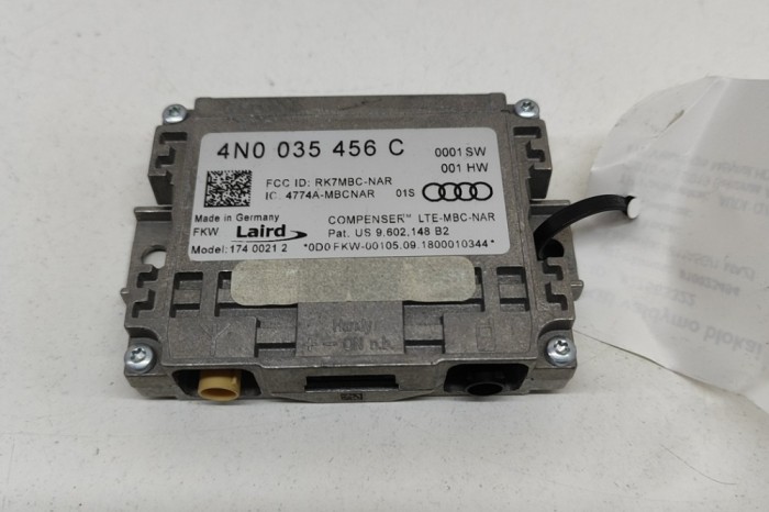 Amplificator de antena AUDI Q7 4M 2019 OEM: 4N0035456C,4774A-MBCNAR 27563322