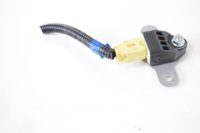Senzor de impact st&acirc;nga față SUBARU FORESTER SH_ 2009 OEM: 98237FG000 4096381