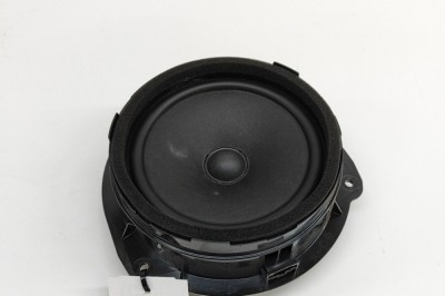 Difuzor ușă dreapta spate AUDI A3 Sportback 8VA, 8VF 2017 OEM: 8V4035411B 28857964 foto