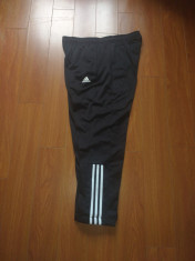 Pantaloni de trening Adidas marimea L foto