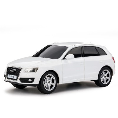 MASINA CU TELECOMANDA AUDI Q5 ALB CU SCARA 1 LA 24 foto