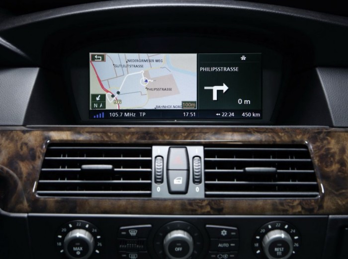 BMW DVD CD Harti Navigatie BMW E60 E61 E81 E87 E90 E91 BMW X1 BMW X3 BMW X5 Europa + Romania 2024