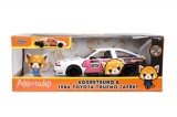 JADA AGGRETSUKO SET MASINUTA METALICA SI FIGURINA AGGRETSUKO SI TOYOTA TRUENO SCARA 1:24 SuperHeroes ToysZone, Simba