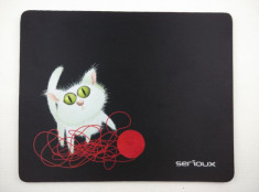 Mouse pad Serioux model Cat and ball of yarn MSP01 suprafata textila baza cauciucata 250*200*3mm foto