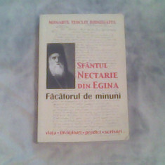 Sfantul Nectarie din Egina,facatorul de minuni-Monahul Teoclit Dionisiatul