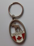 D8 5 - Breloc - tematica turism - Canada - frunza de artar si elan